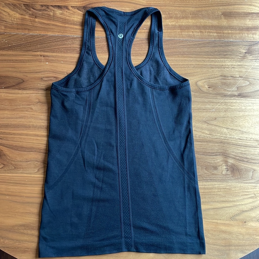 Lululemon Swiftly Tech Racerback 2.0